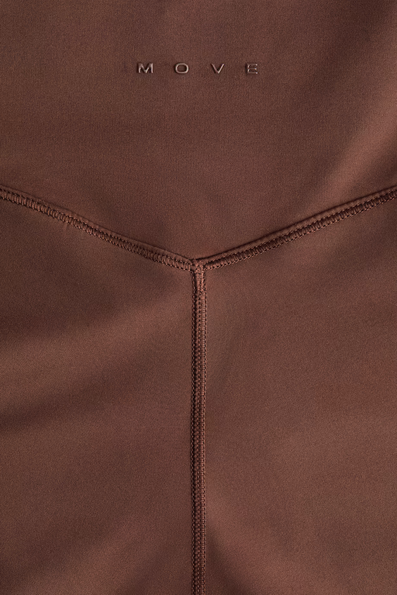 Леггинсы комфорт с расклешенным низом sculptmove™