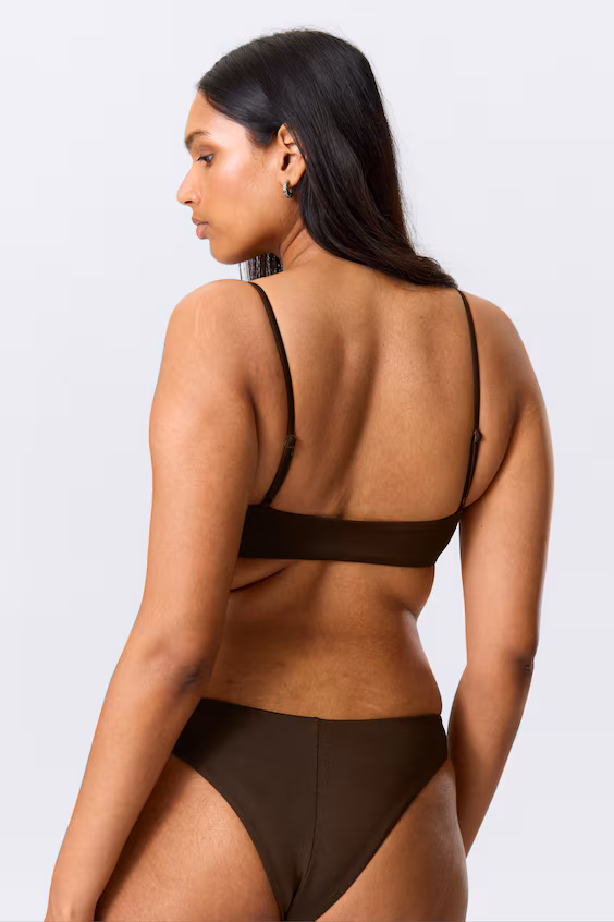 Верх купальника с круглым вырезом