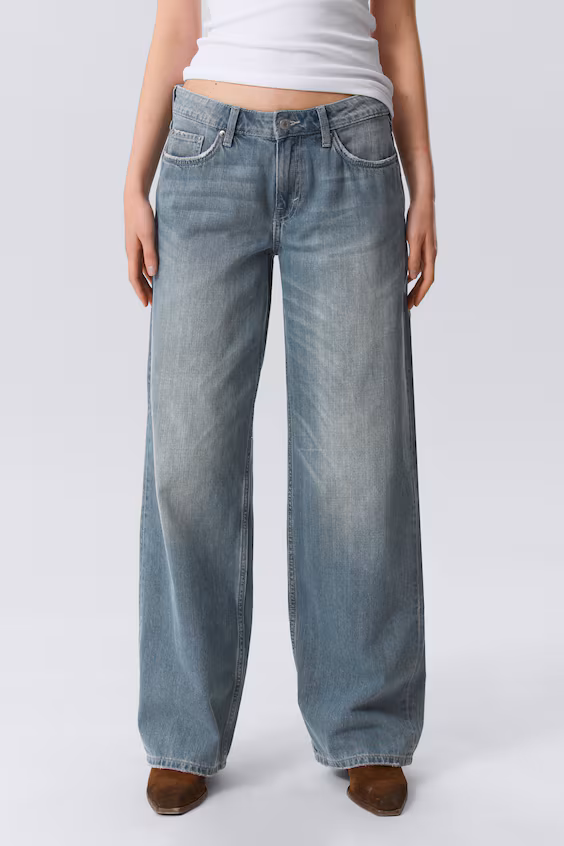 Широкие джинсы с низкой талией ample