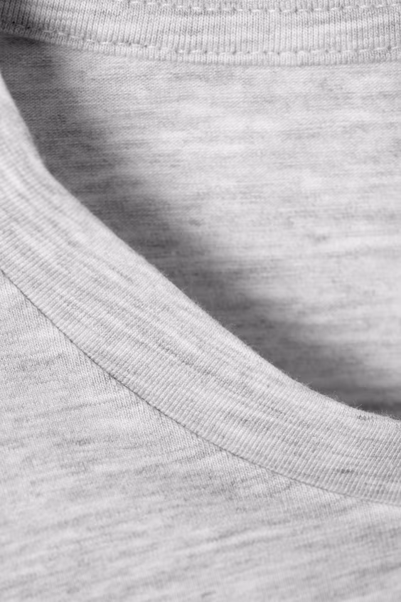 Короткая футболка-мини