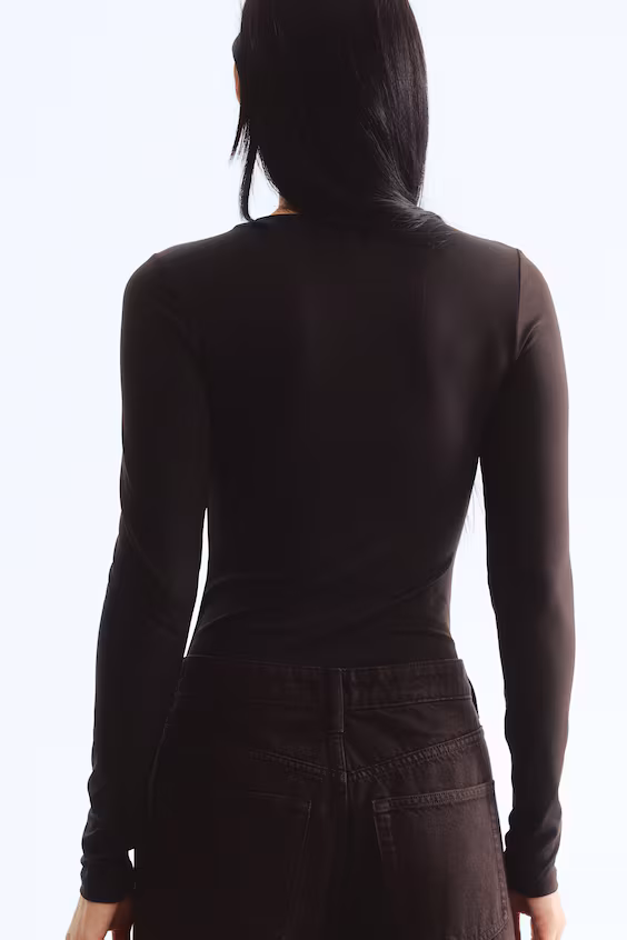 Тело с длинными рукавами из микрофибры