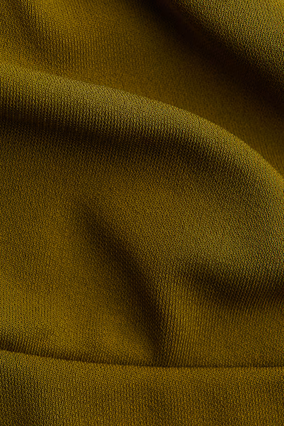 Топ-боди на бретелях