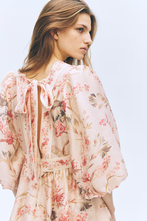 Платье из смеси льна