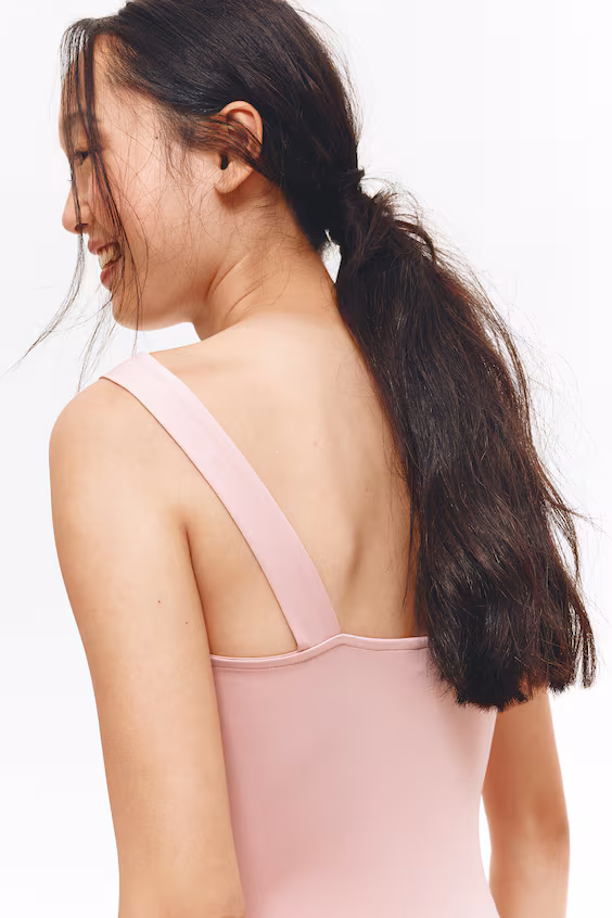 Топ со собранными деталями