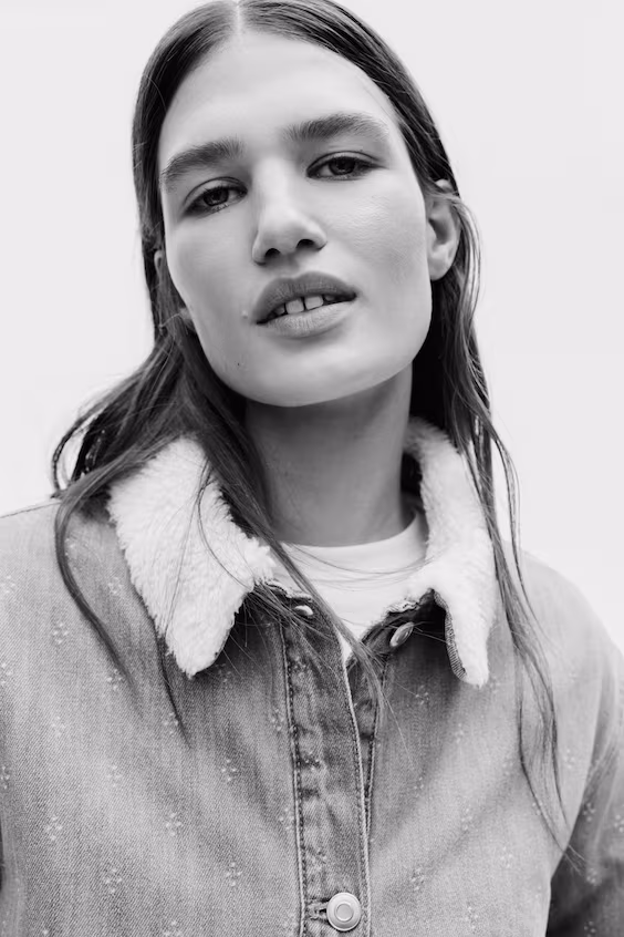 Джинсовая куртка с воротником