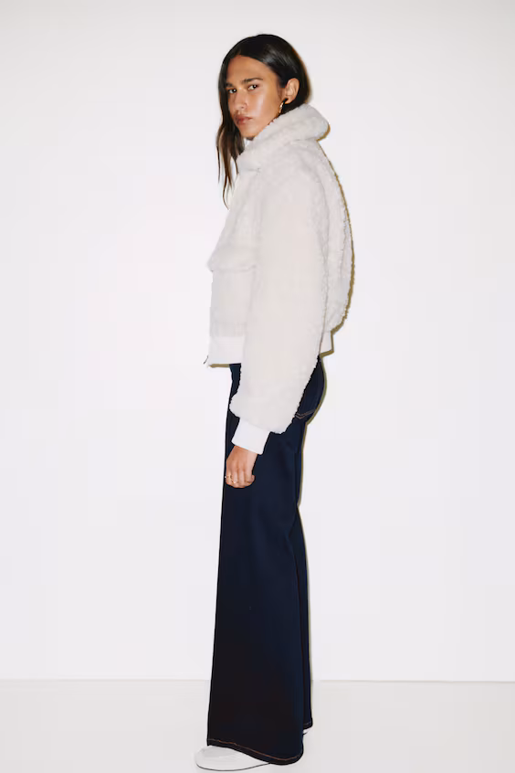 Джинсы широкого кроя