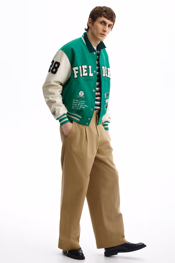 Бейсбольная куртка с узорами