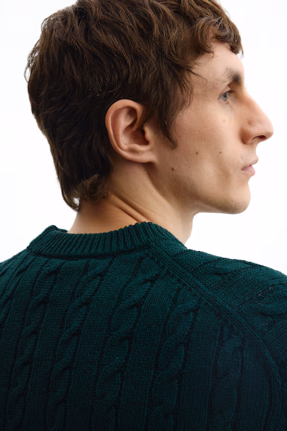 Свитер с аранами стандартного кроя