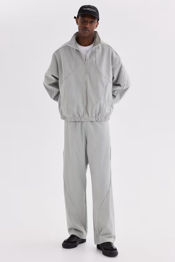 Спортивная куртка