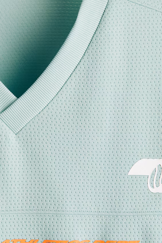 Футболка из сетчатой ткани с принтом свободного кроя