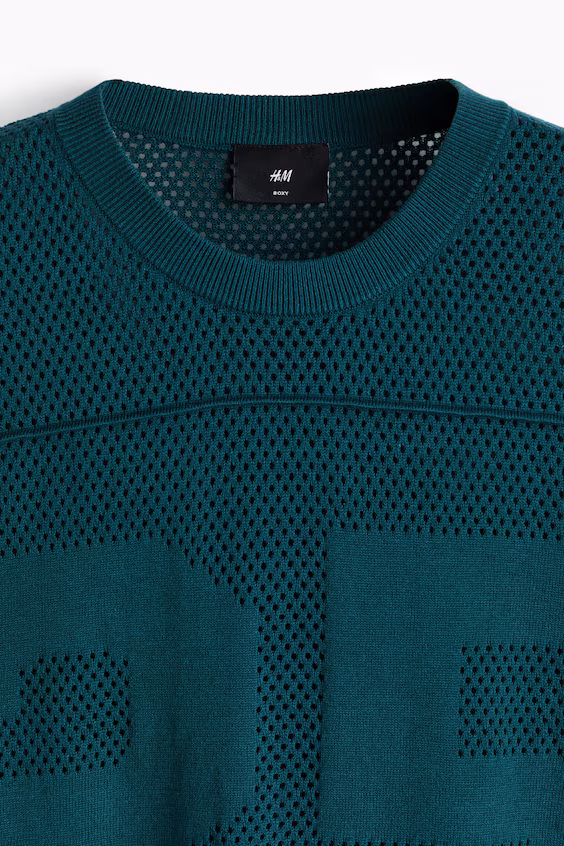 Футболка бокси из сетки с комфортной посадкой