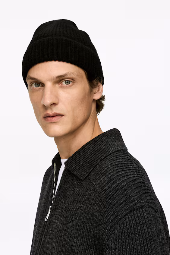 Шапка из кашемира