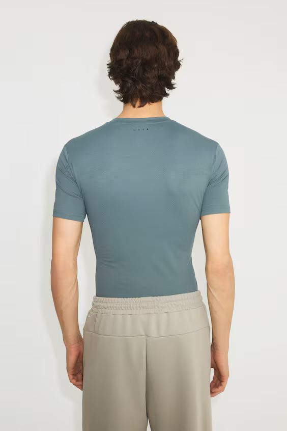 Спортивный свитер muscle fit с технологией drymove™