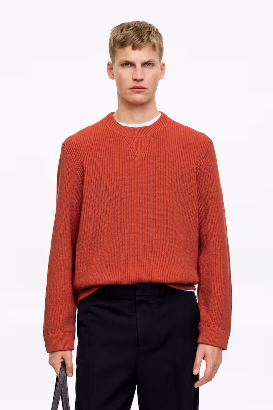 Свитер из хлопка и льна