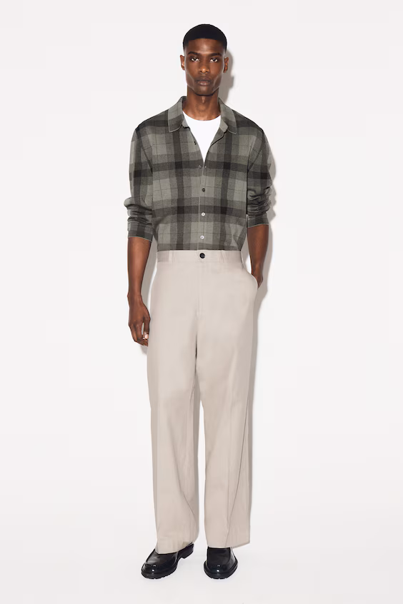 Легкая рубашка из хлопковой ткани