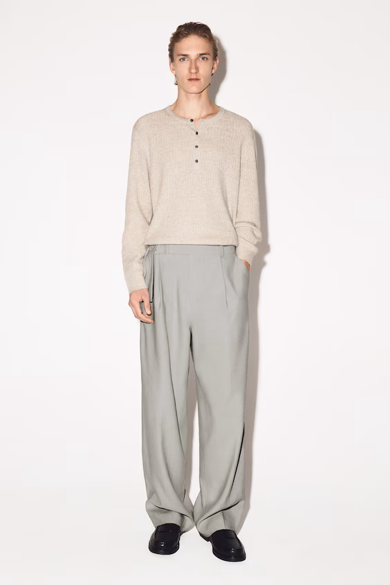 Широкие льняные брюки с поясом