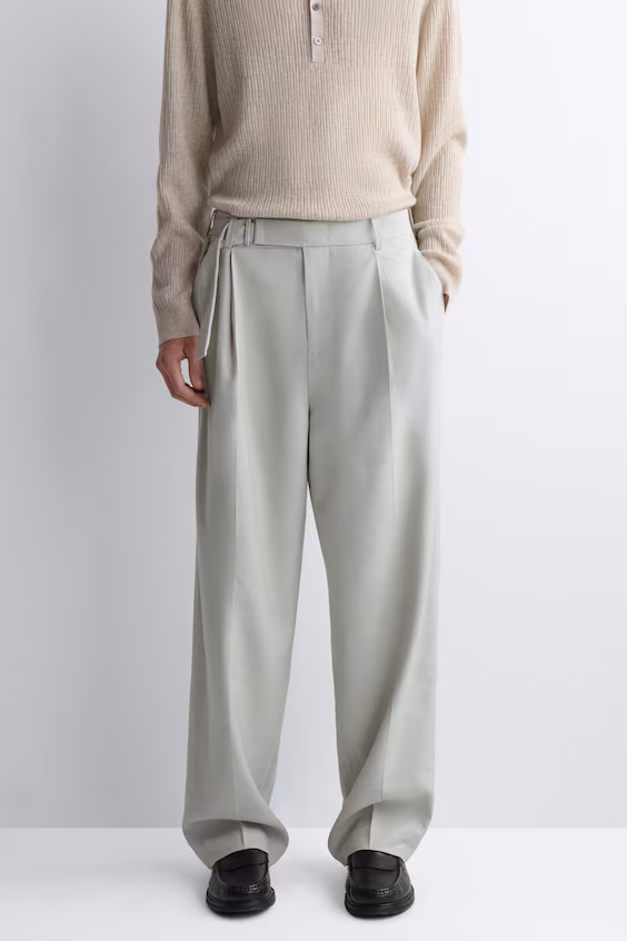 Широкие льняные брюки с поясом