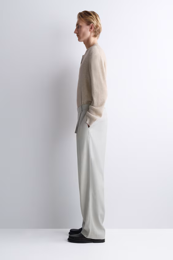 Широкие льняные брюки с поясом