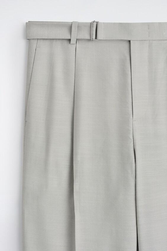 Широкие льняные брюки с поясом