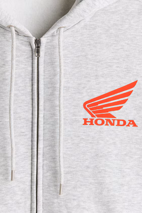 Худи с капюшоном и принтом на loose fit