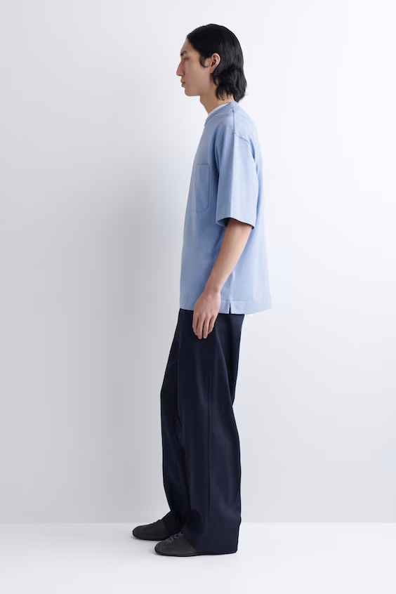 Футболка oversized из плотной ткани