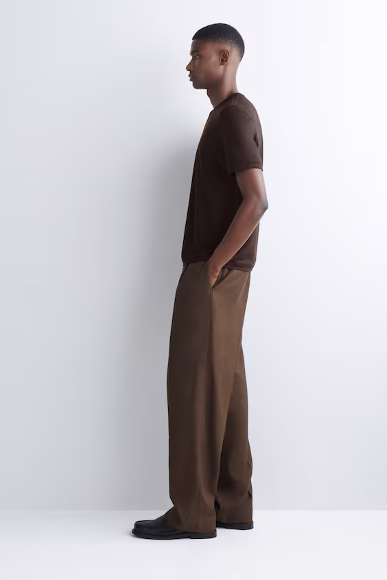 Легкий свитер из шерсти