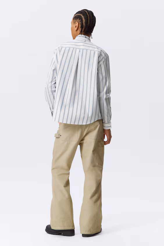 Широкая блуза из поплина с пуговицами