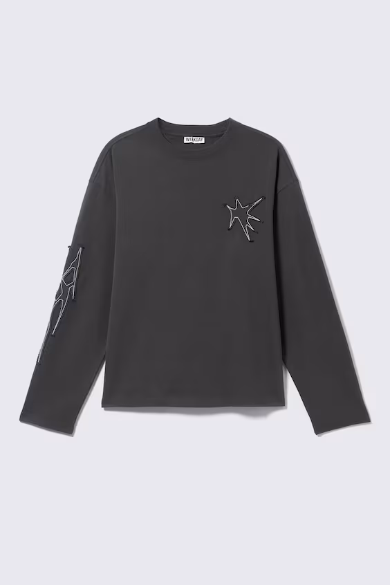 Свитер с квадратным вырезом и графичным узором