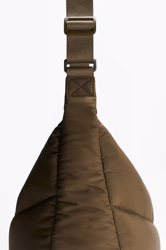 Сумка через плечо с подушками