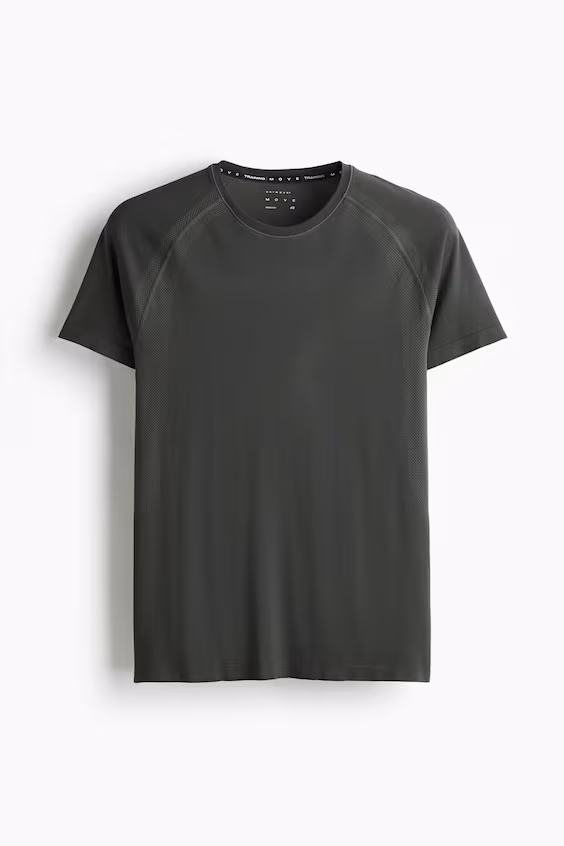 Спортивная футболка с технологией drymove™ в облегающем силуэте