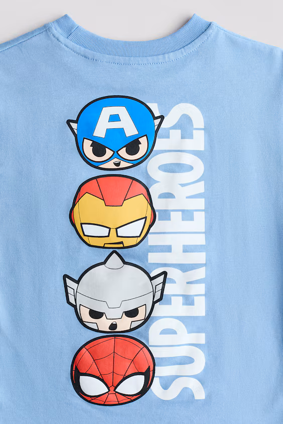 Футболка с принтом и свободным кроем