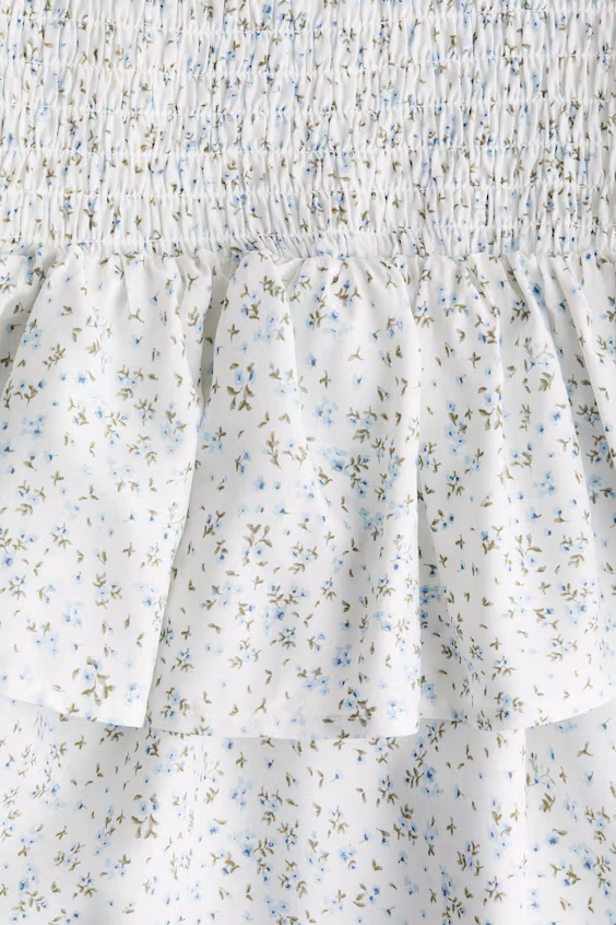 Сарафан с завязками на бретелях