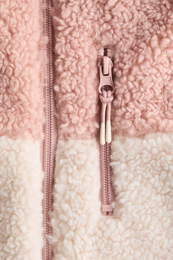 Плюшевый жилет