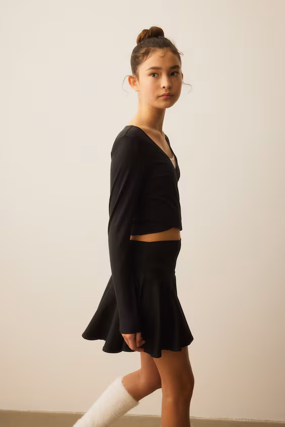 Спортивный свитер с завышенной талией и технологией softmove™