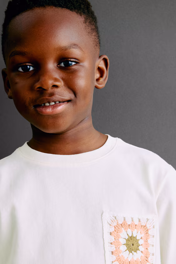 Футболка свободного кроя