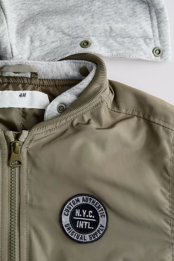 Толстовка с капюшоном