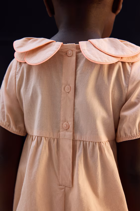 Фофо из хлопка с воротником на лепестках