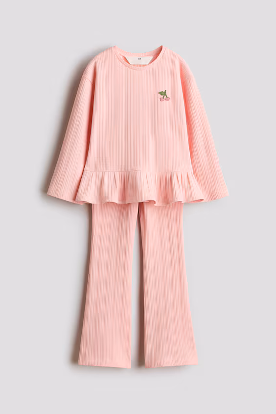 Комплект из 2-х предметов в рубчик, светло-розовый с вишнями