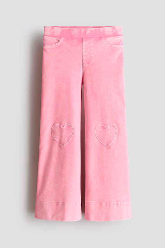 Джеггинсы с широкими брючинами в джинсовом стиле