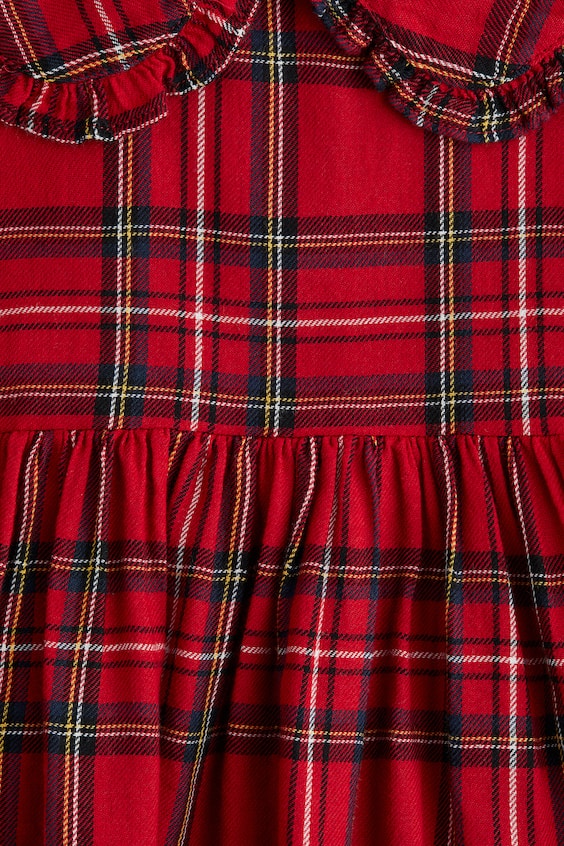 Платье из фланели с воротником