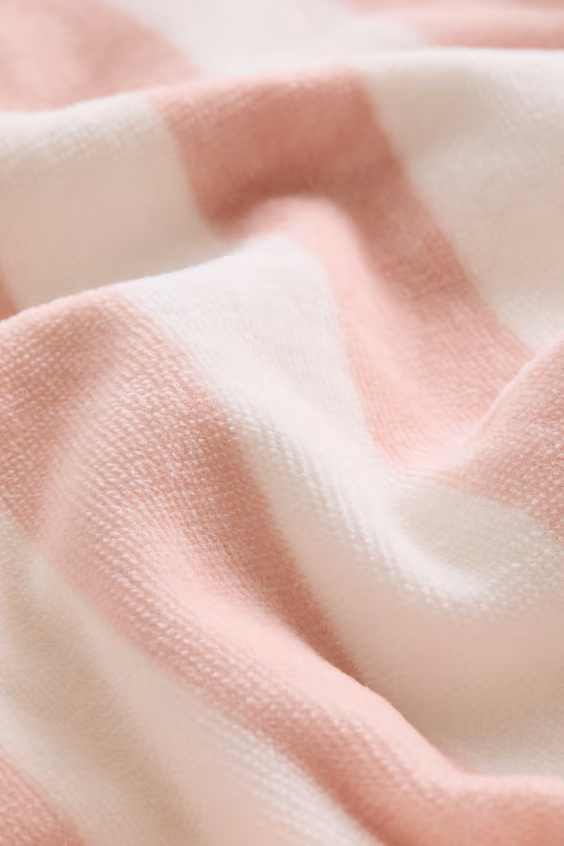 Полотенце-пончо из хлопка в полоску