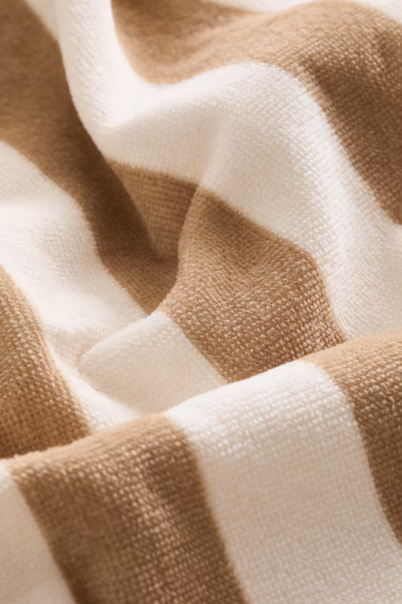 Полотенце-пончо из хлопка в полоску