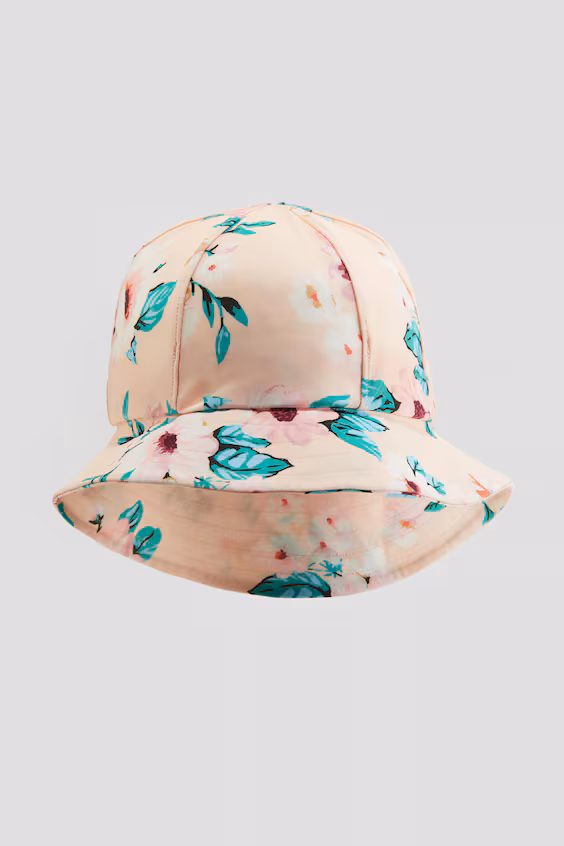 Чапка с защитой upf 50