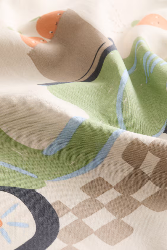 Подушка с принтом из хлопкового холста