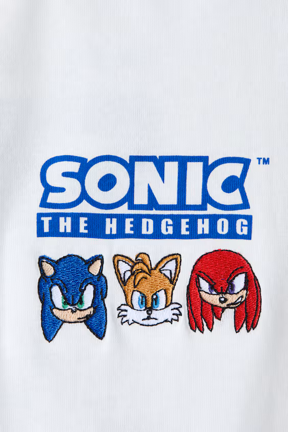 Свитер с длинными рукавами