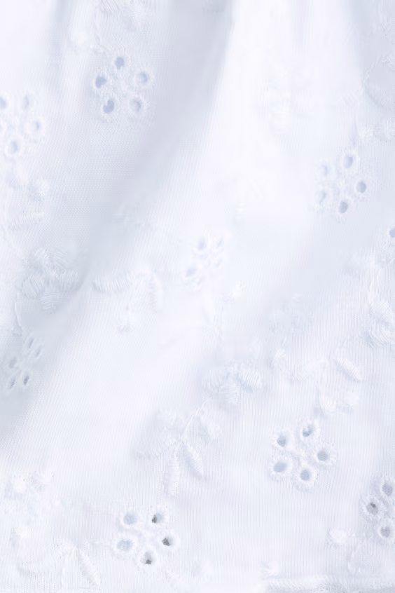 Юбка с английской вышивкой