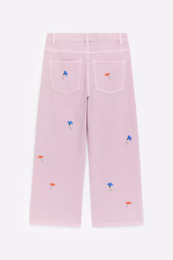 Джинсы с вышивкой