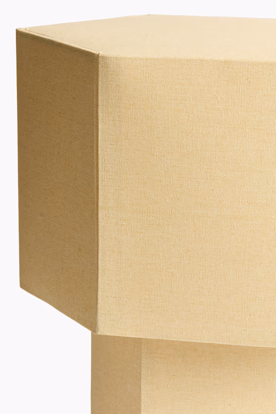 Большая гексагональная настольная лампа