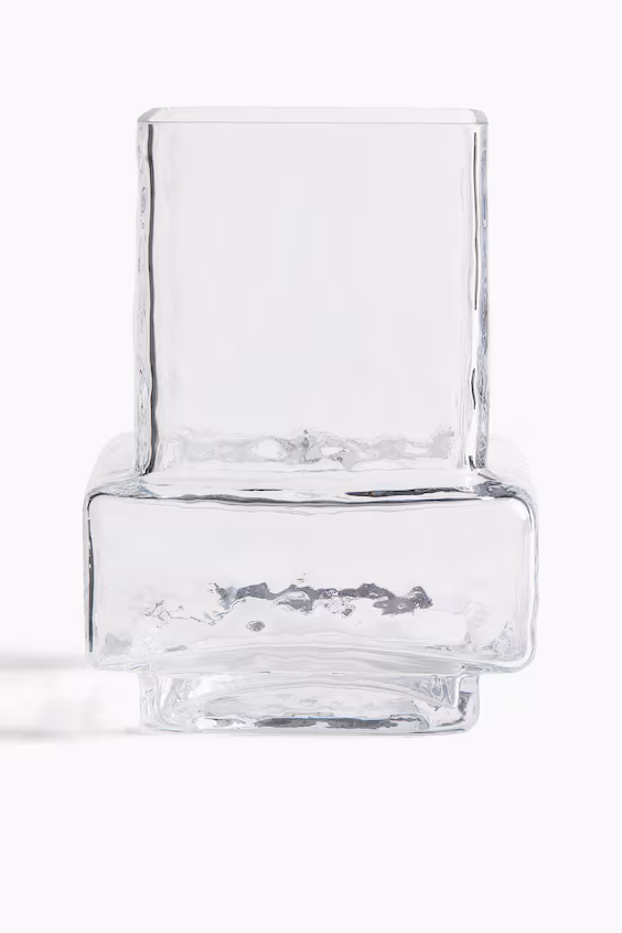 Ваза из текстурированного стекла