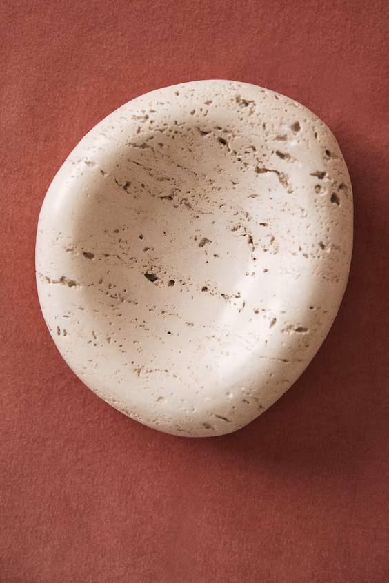 Маленькая асимметричная тарелка